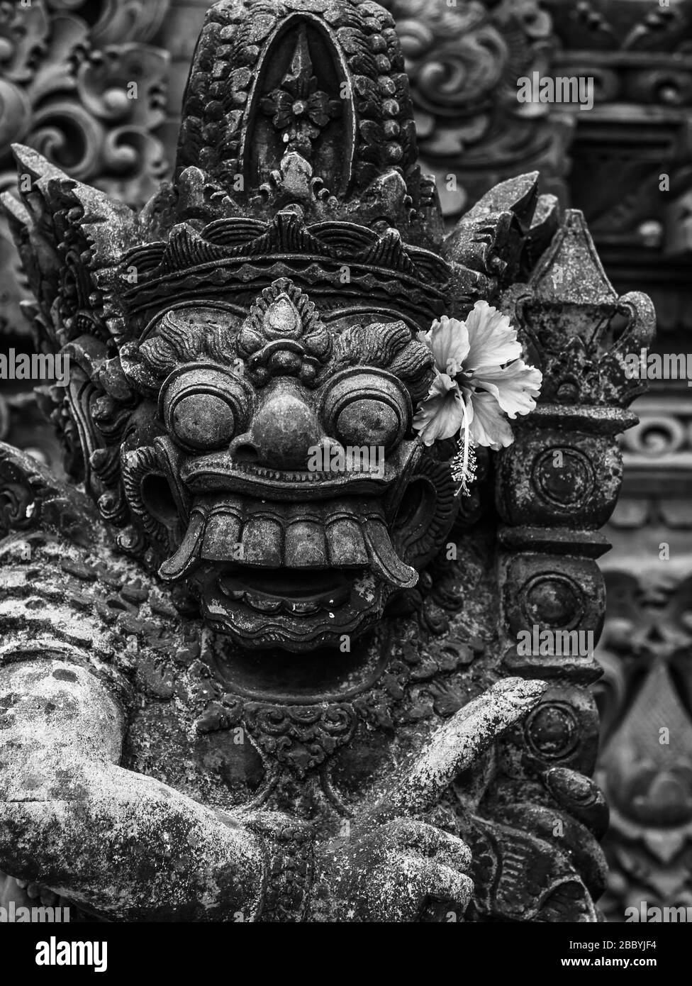 Statua al palazzo Tirta Gangga a Bali Indonesia Foto Stock