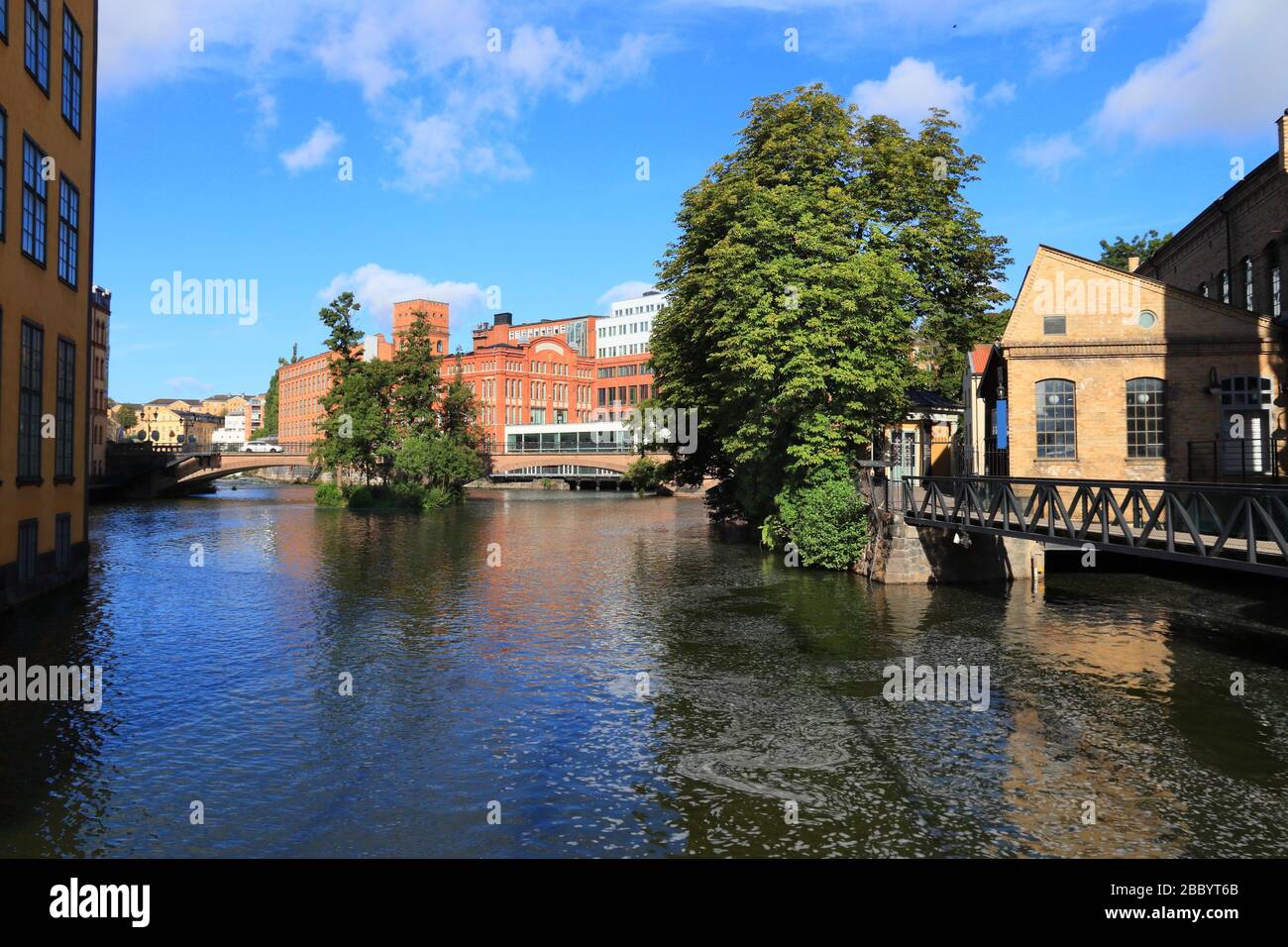 Norrkoping città in Svezia. Ex paesaggio industriale - architettura rivitalizzato. Foto Stock