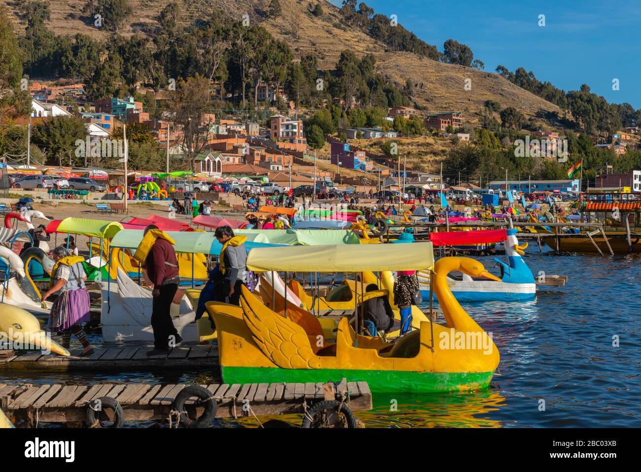 Spiaggia di Copacabana, Lago Titicaca, Ande Montagne, Dipartimento la Paz, Bolivia, America Latina Foto Stock