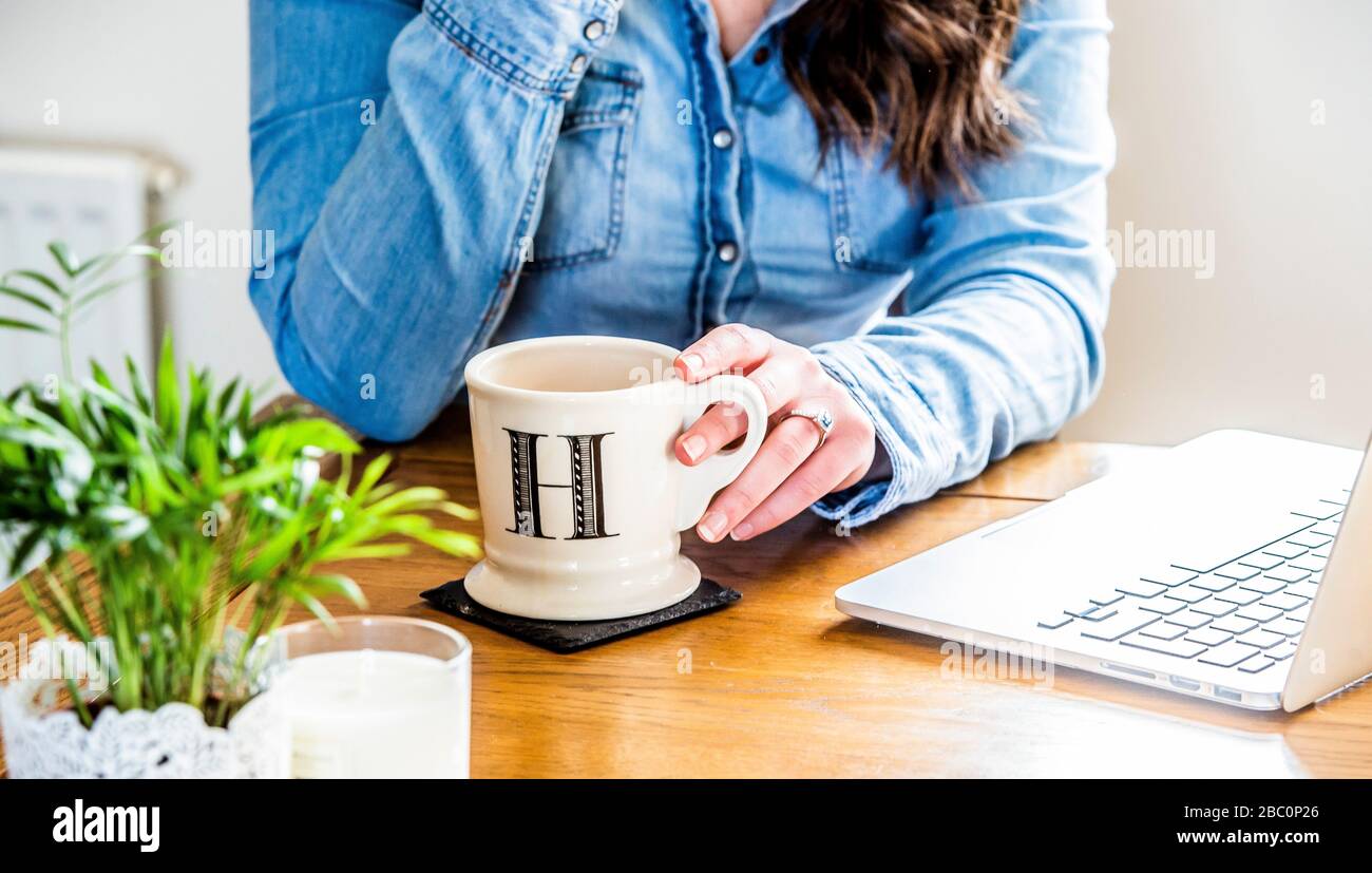 Lavorando da casa Pics Alan Peebles Foto Stock
