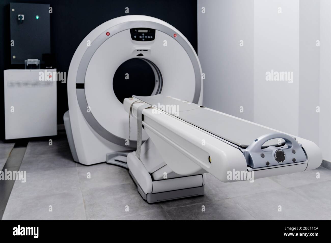 Scanner MRI in clinica veterinaria Foto Stock