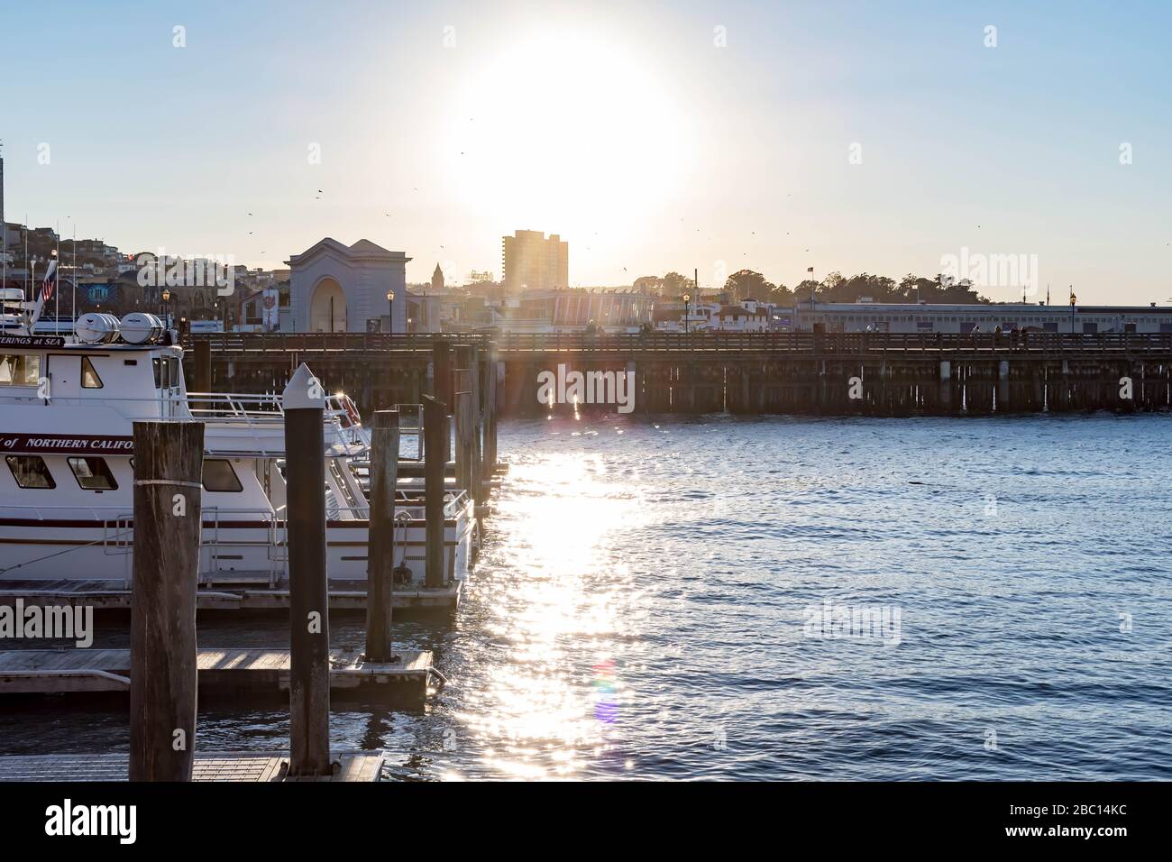 Tramonto al molo 39 l'Embarcadero San Francisco California, USA, 31 marzo 2020 Foto Stock