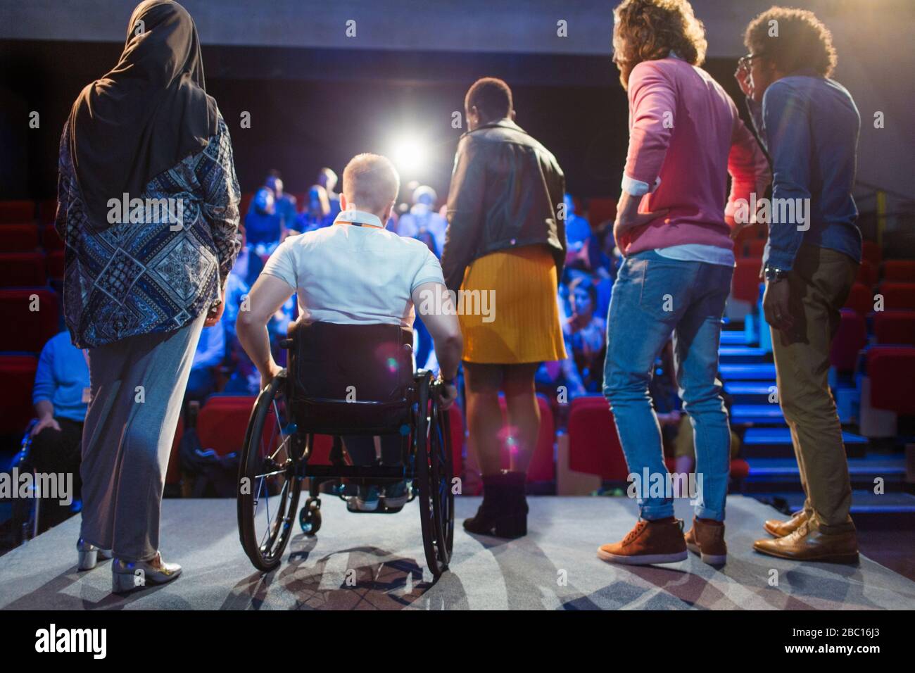 Gli altoparlanti sul palco Foto Stock