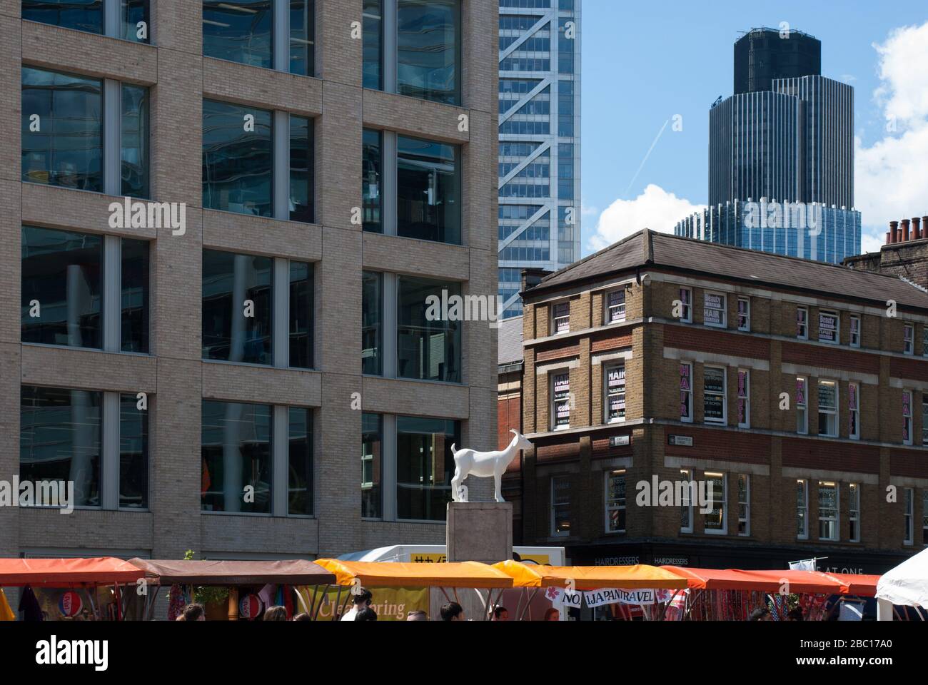 Festival Market Celebration Performance al giorno di Okinawa, Spitalfields Market, Londra, E1 Sabato 22nd Giugno 2019. Foto Stock Festival Market Celebration Performance al giorno di Okinawa, Spitalfields Market, Londra, E1 Sabato 22nd Giugno 2019. Foto Stock
