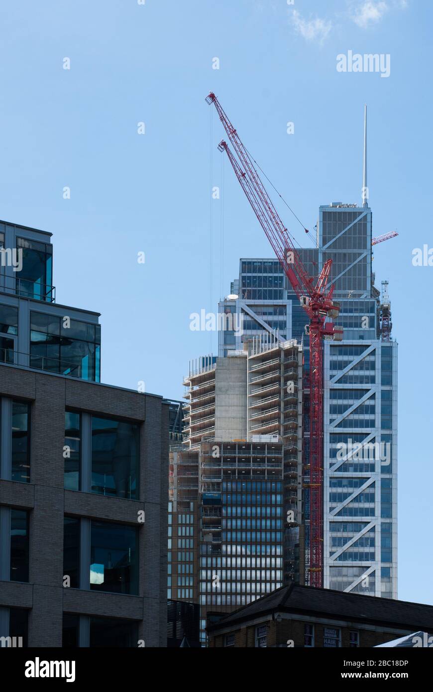 One Bishopsgate Plaza PLP Architecture VOL Lend Lease Twoer Building Under Construction Heron Tower Bishops Square, Londra, E1 giugno 2019. Foto Stock One Bishopsgate Plaza PLP Architecture VOL Lend Lease Twoer Building Under Construction Heron Tower Bishops Square, Londra, E1 giugno 2019. Foto Stock