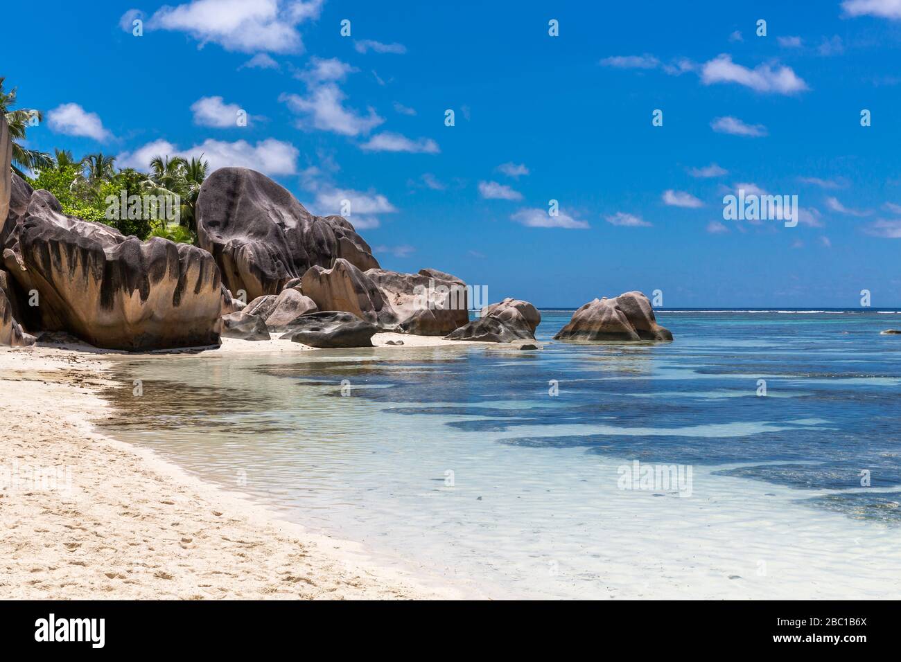 Granitfelsen am Strand Anse Source d'Argent, Insel la Digue, Seychellen, Indischer Ozean, Afrika Foto Stock