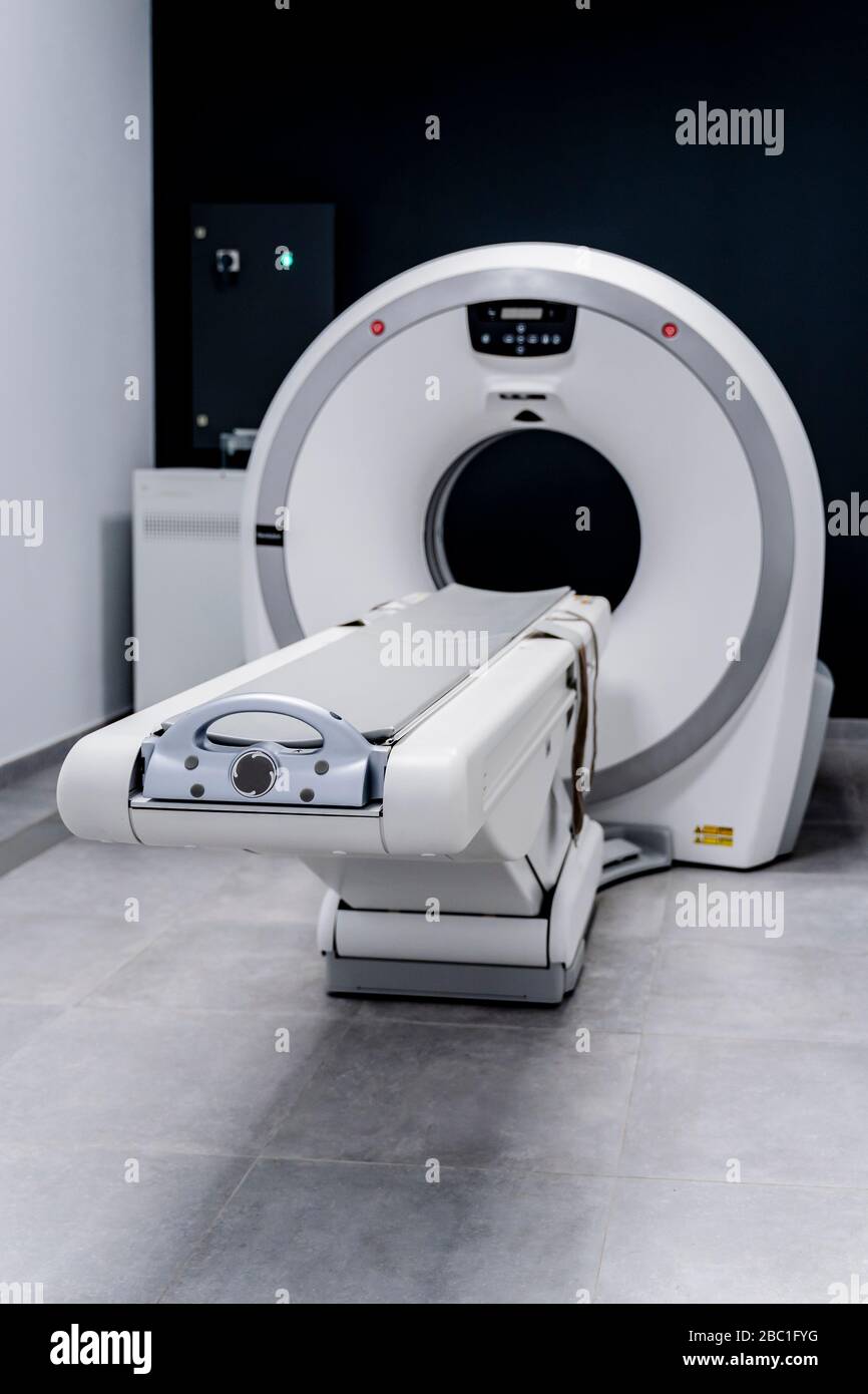 Scanner MRI in clinica veterinaria Foto Stock