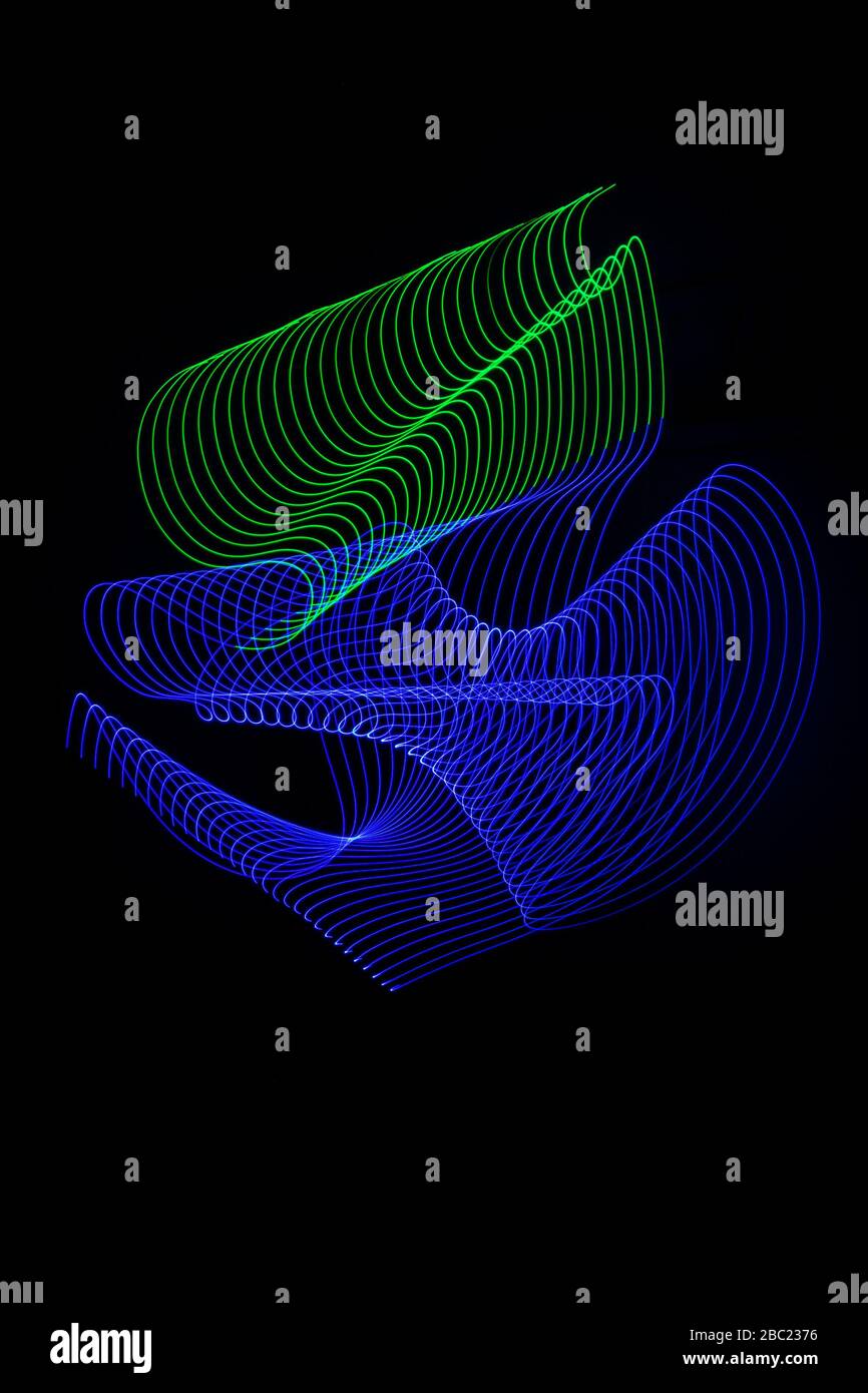 Light Trails realizzati con strisce luminose a LED cambianti colore Foto Stock
