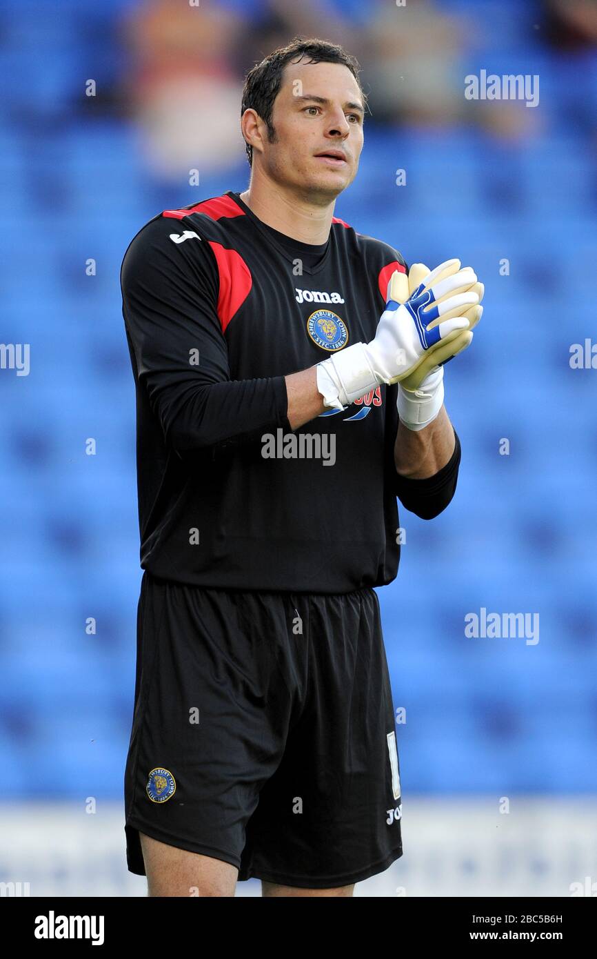 Il portiere di Shrewsbury Town Chris Weale Foto Stock