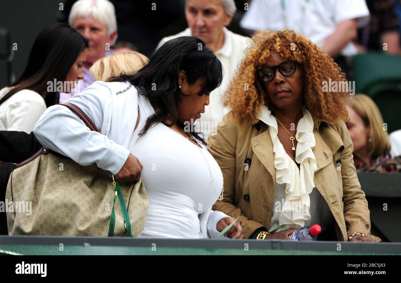 Prezzo di Oracene (a destra) Madre di Serena Williams degli Stati Uniti Foto Stock