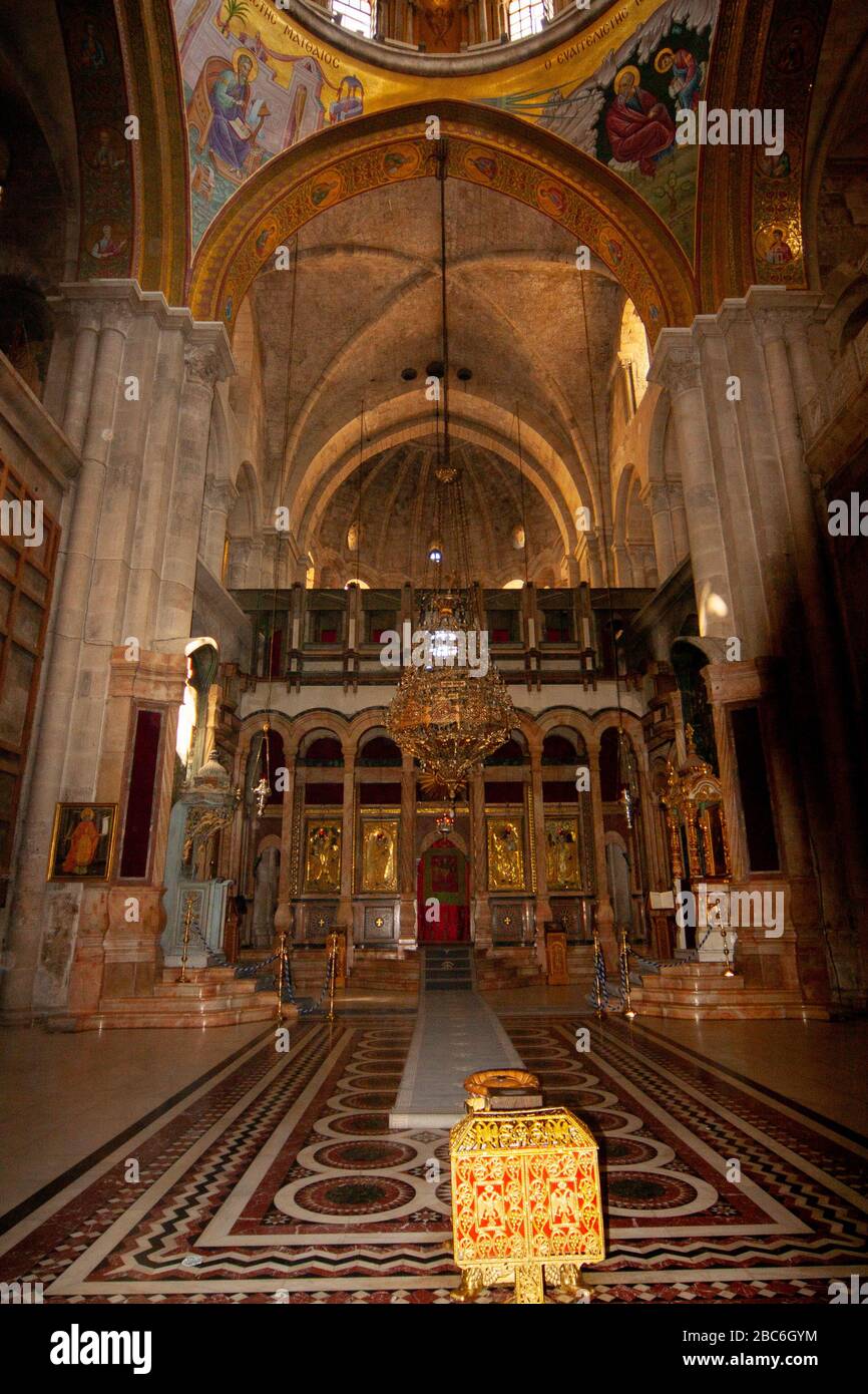 Israele, Gerusalemme, Città Vecchia, interno della Chiesa del Santo Sepolcro Sezione armena Foto Stock