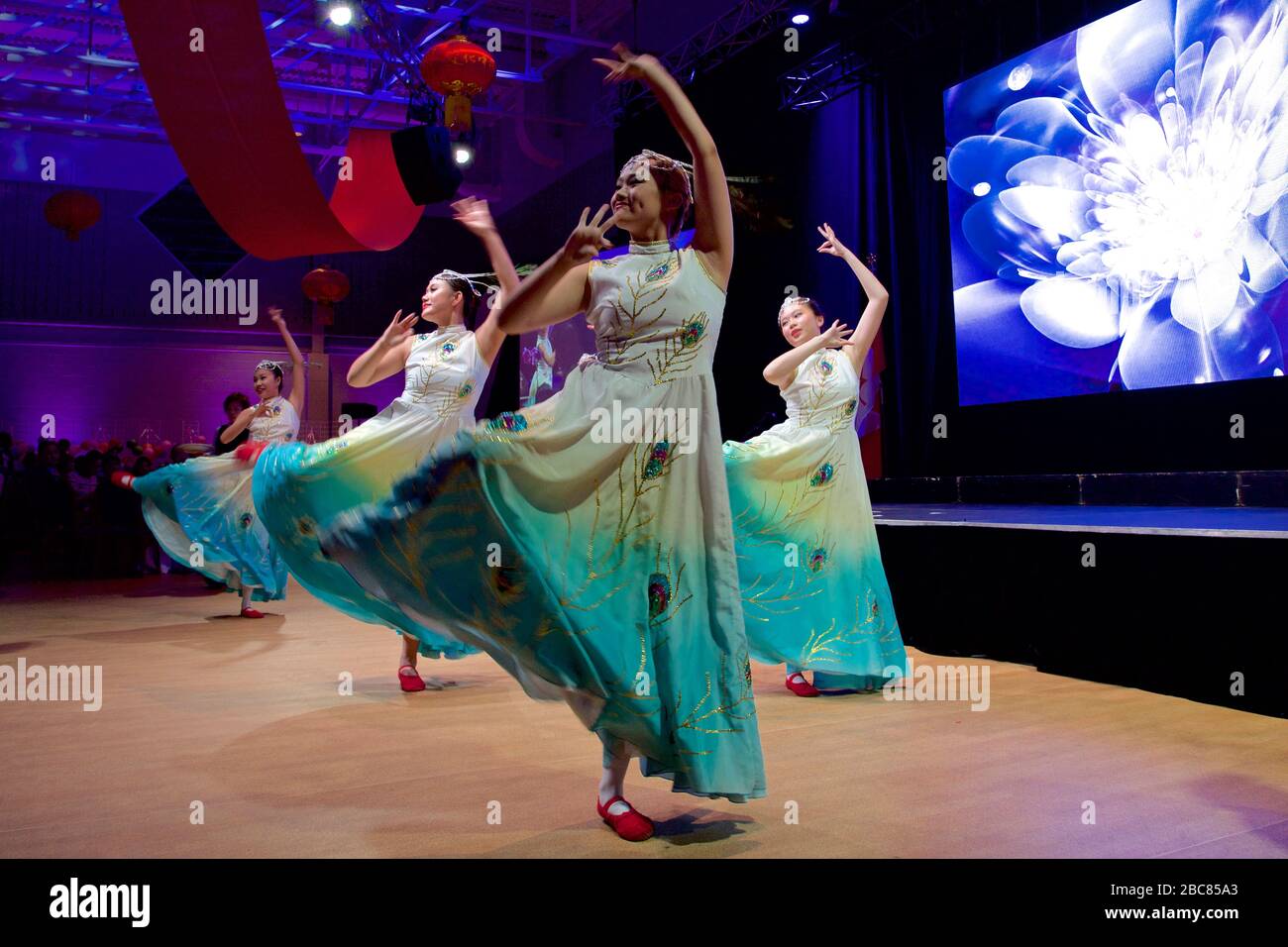 Danza cinese al Festival della Luna di metà autunno al Toronto Chinese Community Center Foto Stock