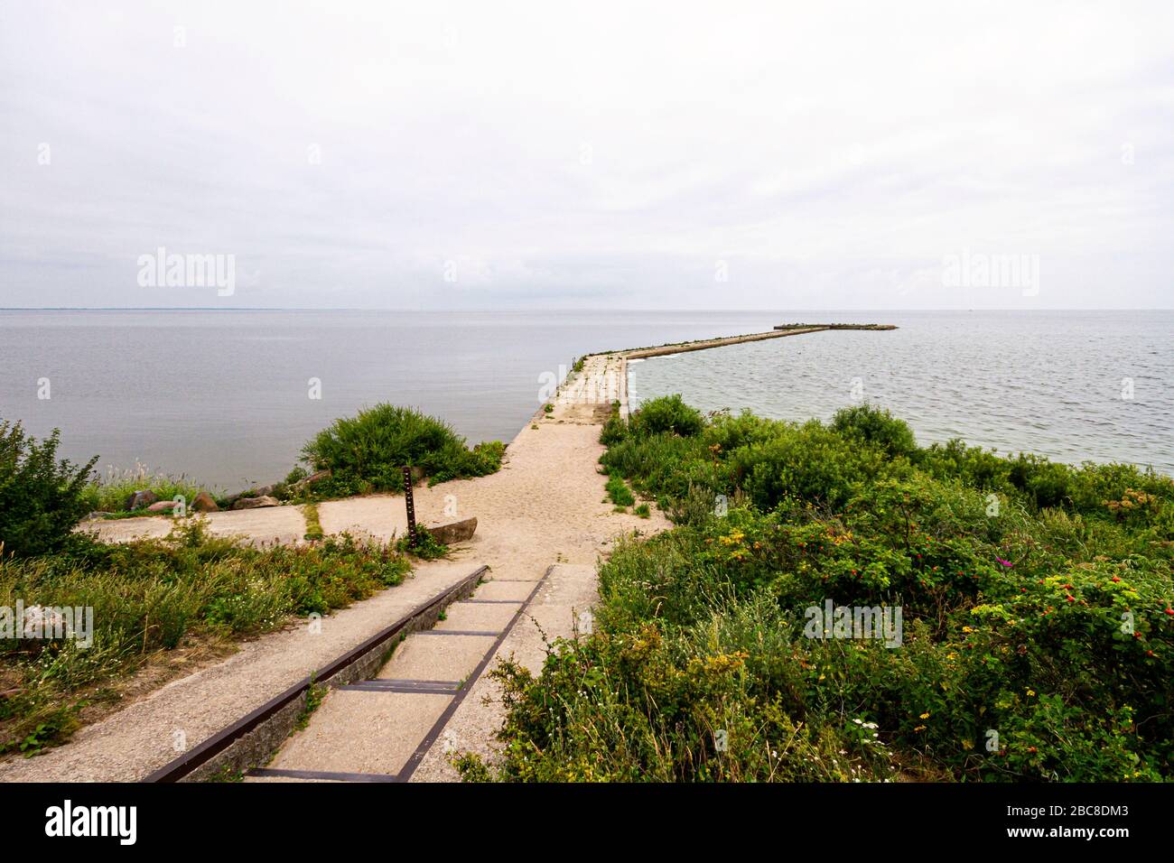 Capo Vente in Lituania. Vista su un molo sul mare. Foto Stock