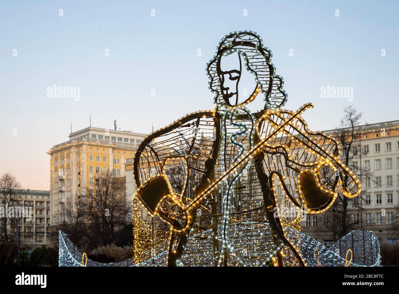 Germania, Sassonia-Anhalt, Magdeburgo, scultura di luce di Natale, compositore Georg-Philipp Telemann, mondo delle luci Foto Stock