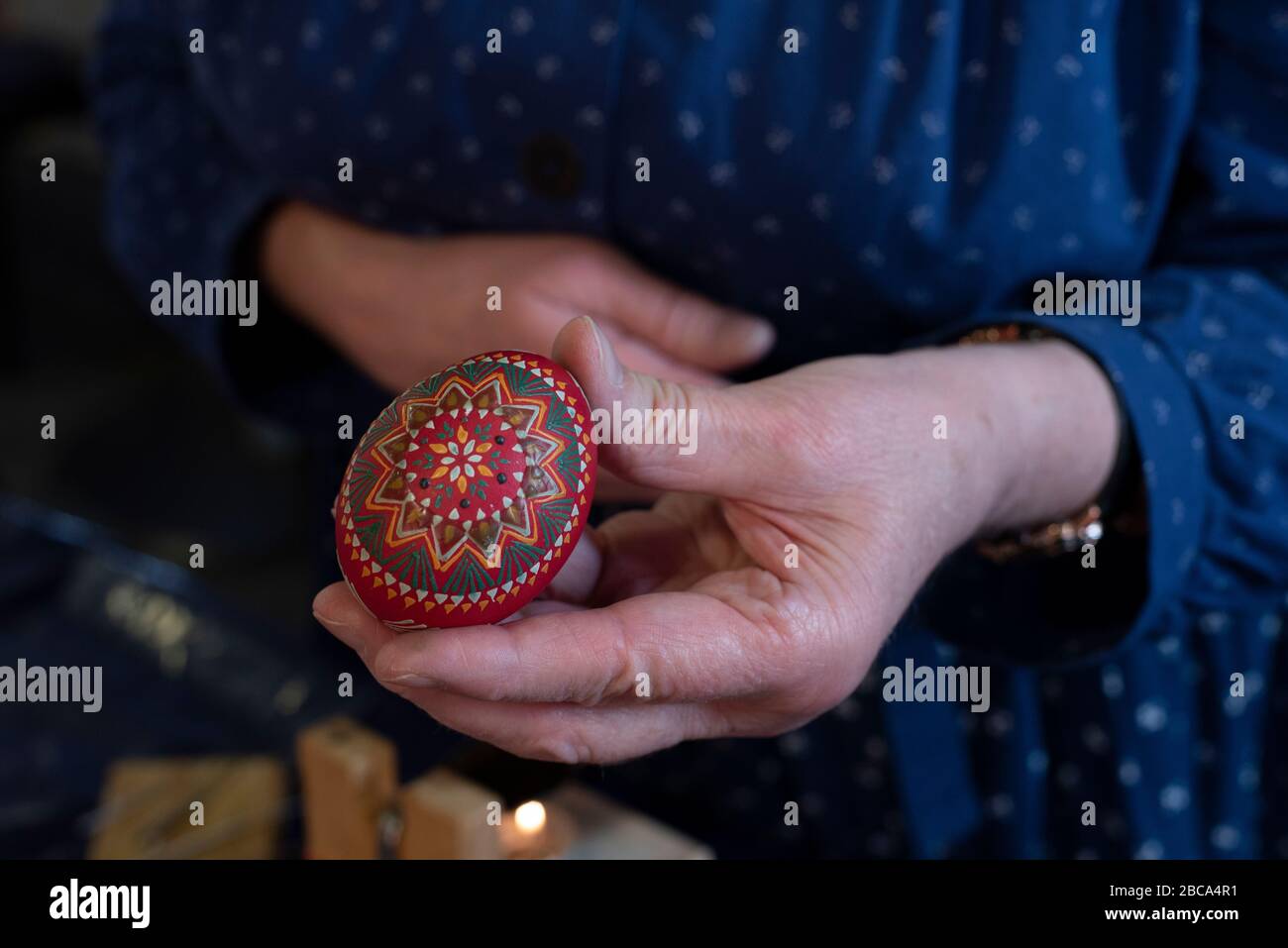 Uovo di Pasqua sorbiano, tecnica batik di cera Foto Stock