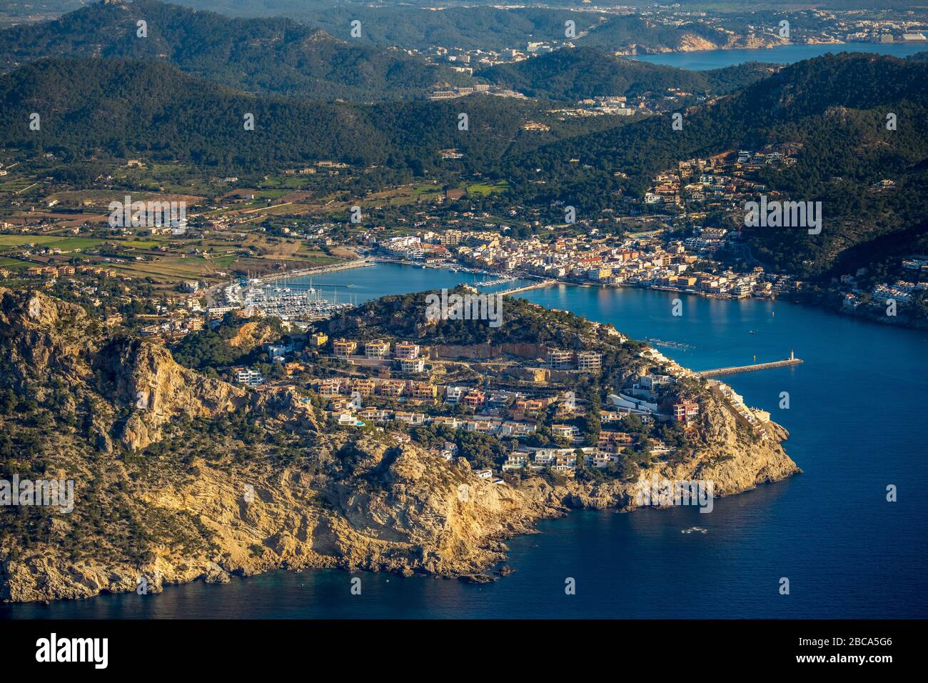 Veduta aerea, Port d'Andratx, porto di Andratx, Faro Porto d'Andratx faro, Andratx, Mallorca, Spagna, Europa, Isole Baleari Foto Stock