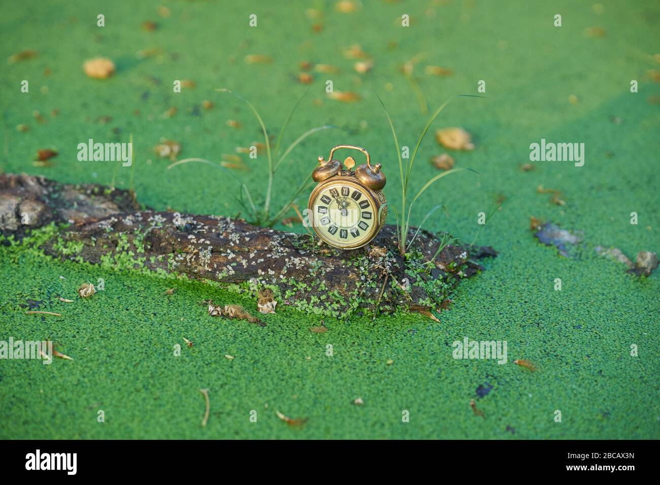 Il tempo sta per esaurire il nostro pianeta, immagine concettuale. Foto Stock