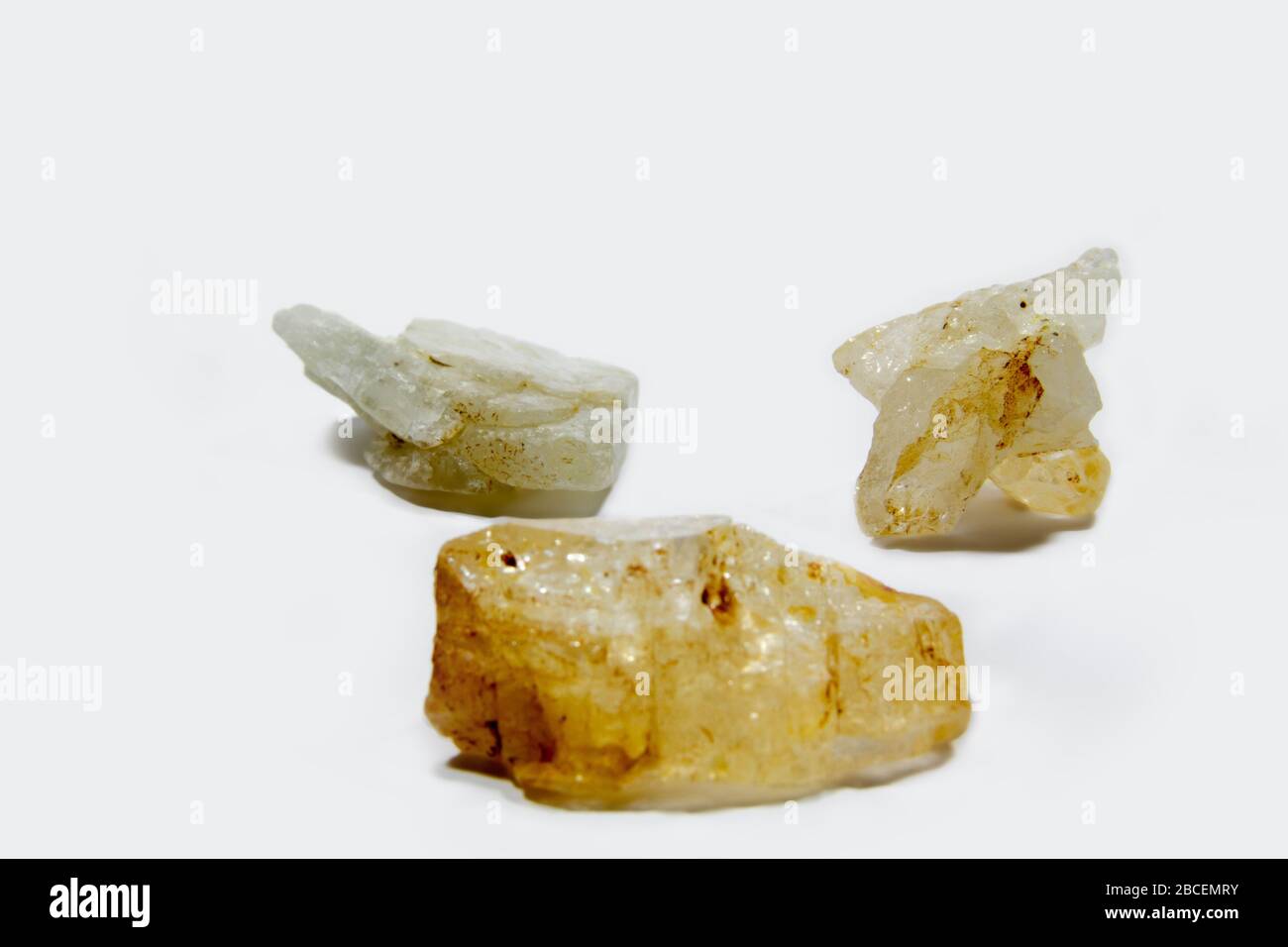 Quarzo cristallo di roccia isolato su bianco Foto Stock