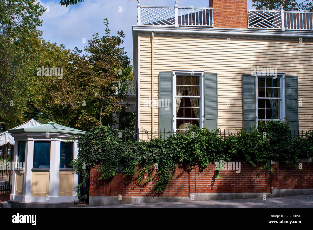 Gracie Mansion, Carl Schurz Park, Upper East Side, Manhattan, New York City. Case Carl Schurz. East End Avenue tra la 83rd e la 90th Street. Carl SC Foto Stock