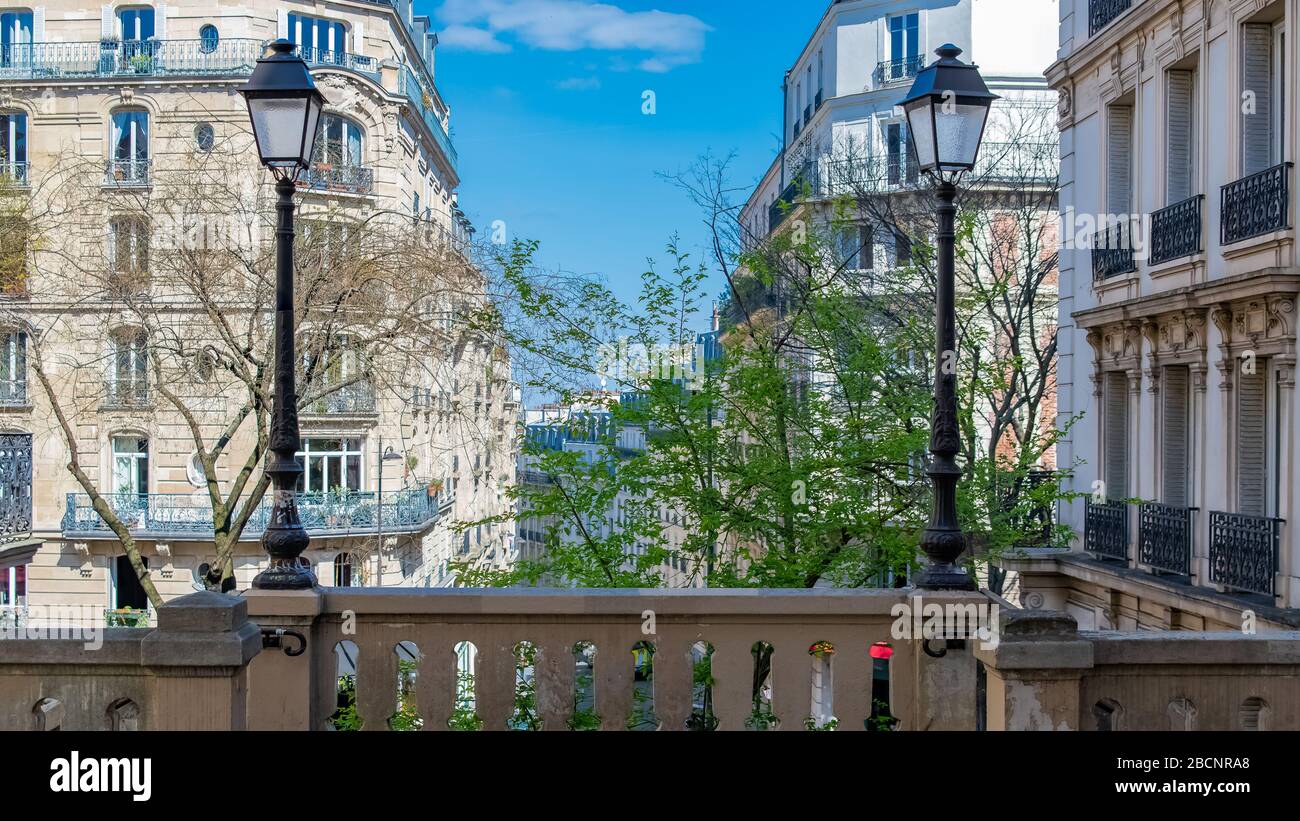 Parigi, panorama della città, dalla scala di Montmartre, vista tipica Foto Stock