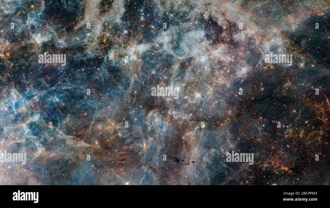 Bellissimo spazio molti anni luce lontano dalla Terra. Elementi di questa immagine fornita dalla NASA Foto Stock
