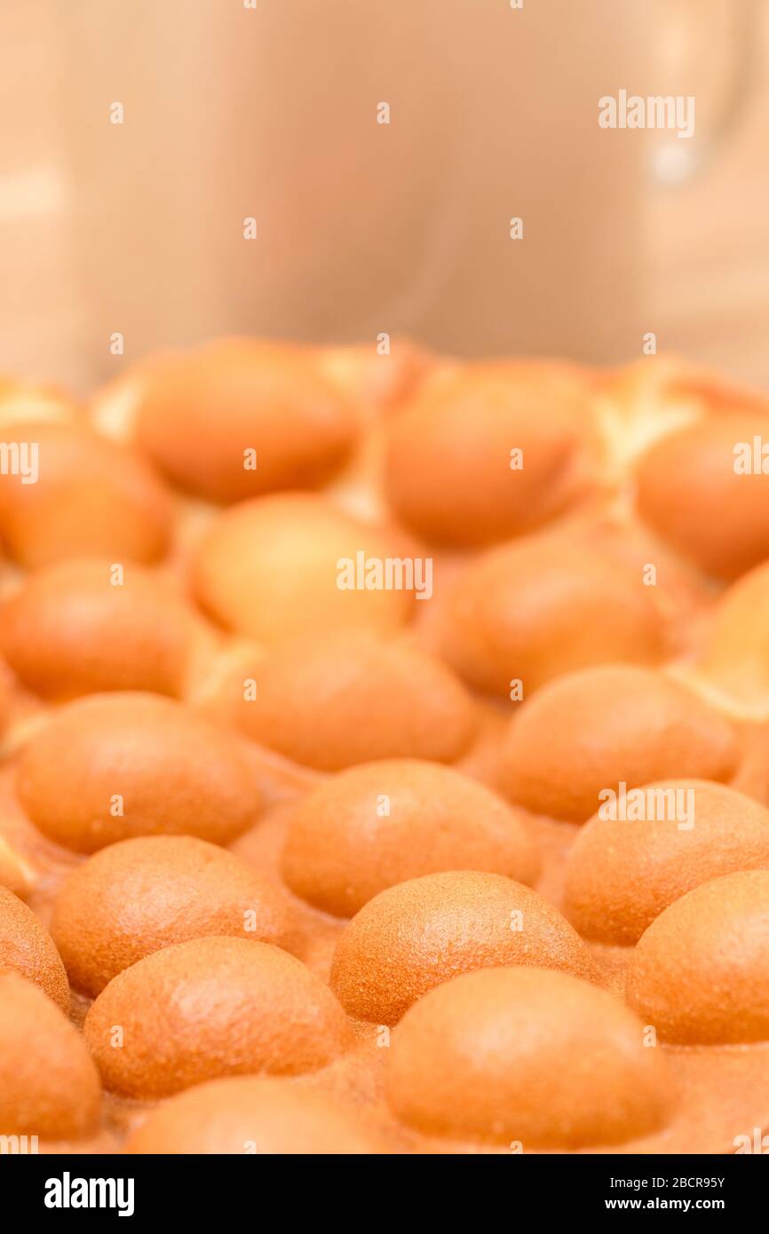 Tradizionale Hong Kong waffle morbido e croccante dal forno, Hong Kong Egg, uovo puff Foto Stock