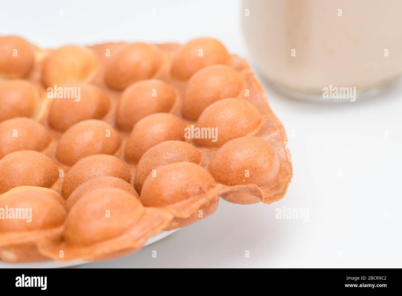 Tradizionale Hong Kong waffle morbido e croccante dal forno, Hong Kong Egg, uovo puff Foto Stock