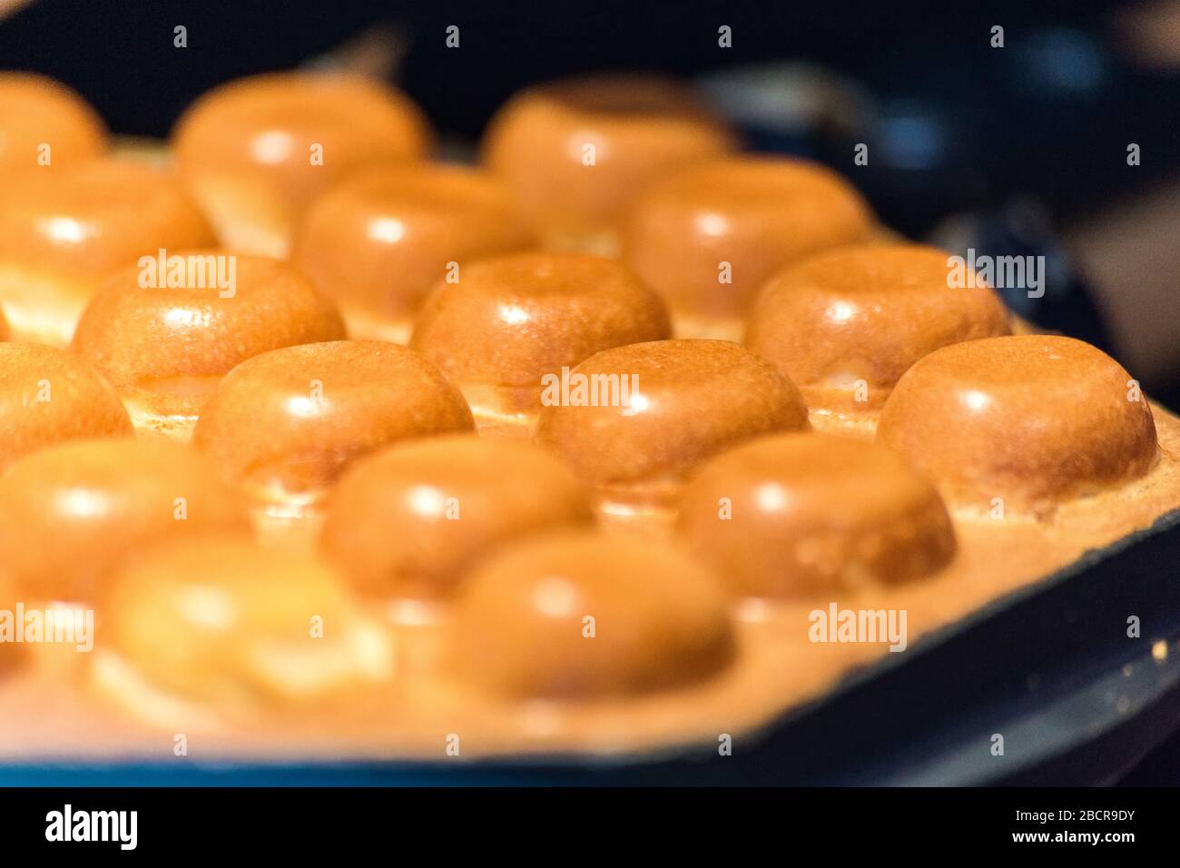 Tradizionale Hong Kong waffle morbido e croccante dal forno, Hong Kong Egg, uovo puff Foto Stock