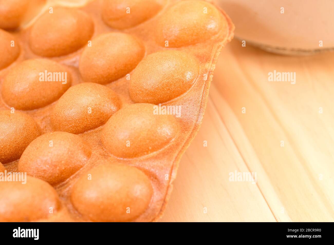 Tradizionale Hong Kong waffle morbido e croccante dal forno, Hong Kong Egg, uovo puff Foto Stock