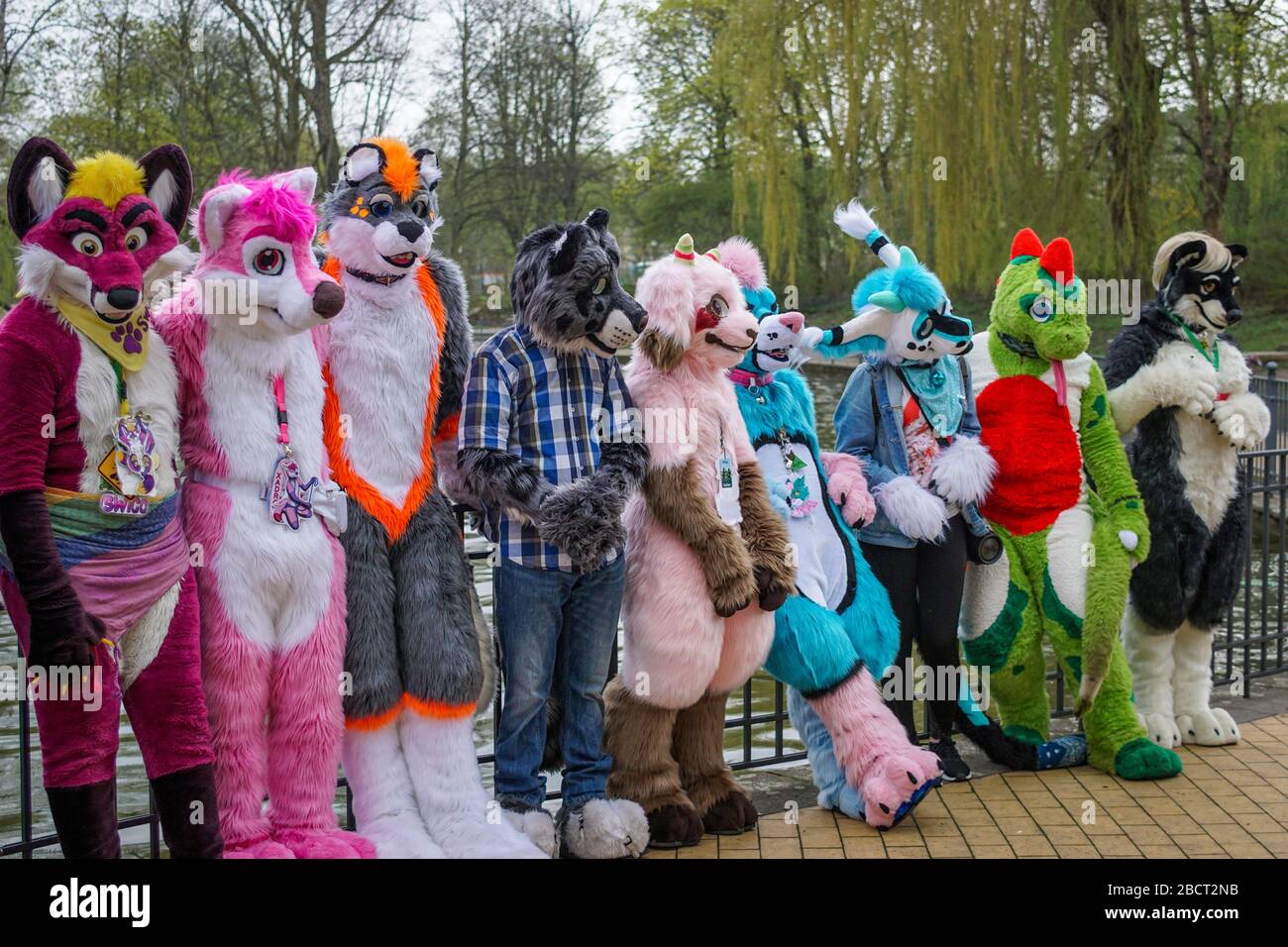 Volkspark Friedrichshain, Berlino, Germania - 14 aprile 2018: Passeggiata a furry europea a Volkspark Friedrichshain a Berlino Foto Stock
