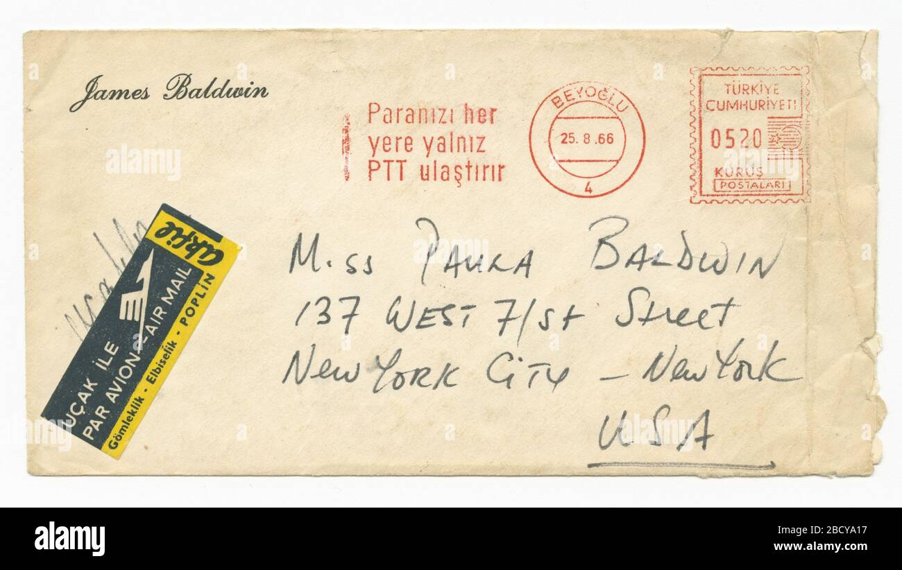 Busta indirizzata a Paula Baldwin da James Baldwin. Una busta indirizzata da James Baldwin a sua sorella, Paula Baldwin. La busta è stata inviata dal Robert College, una American Private High School situata a Istanbul.trascritta da volontari digitali Envelope indirizzata a Paula Baldwin da James Baldwin Foto Stock