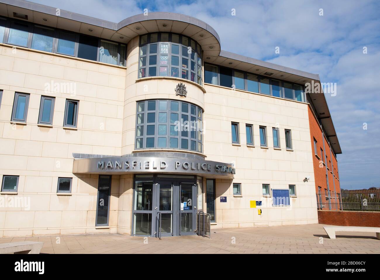 Esterno della stazione di polizia di Mansfield, Mansfield Nottinghamshire Inghilterra Regno Unito Foto Stock