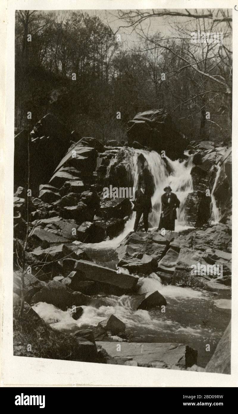 Rock Creek Park. Archivio Smithsonian Institution, unità di registrazione 7355, raccolta di fotografie Martin A. Gruber, immagine n. SIA2010-2054Archivi Smithsonian Institution, Capital Gallery, Suite 3000, MRC 507; 600 Maryland Avenue, SW; Washington, DC 20024-2520 Rock Creek Park Foto Stock