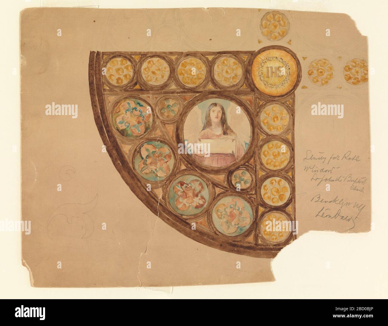 Design for Rose Window St John the Baptist Brooklyn NY. Research in ProgressDesign mostra quarto di cerchio con figura a mezza lunghezza in roundel in tablet centrale. Rotonde di bordo di disegno di quatrefoil e cerchi. Sull'asse del cerchio, IHS all'interno della raffica solare. Design per Rose Window St John the Baptist Brooklyn NY Foto Stock