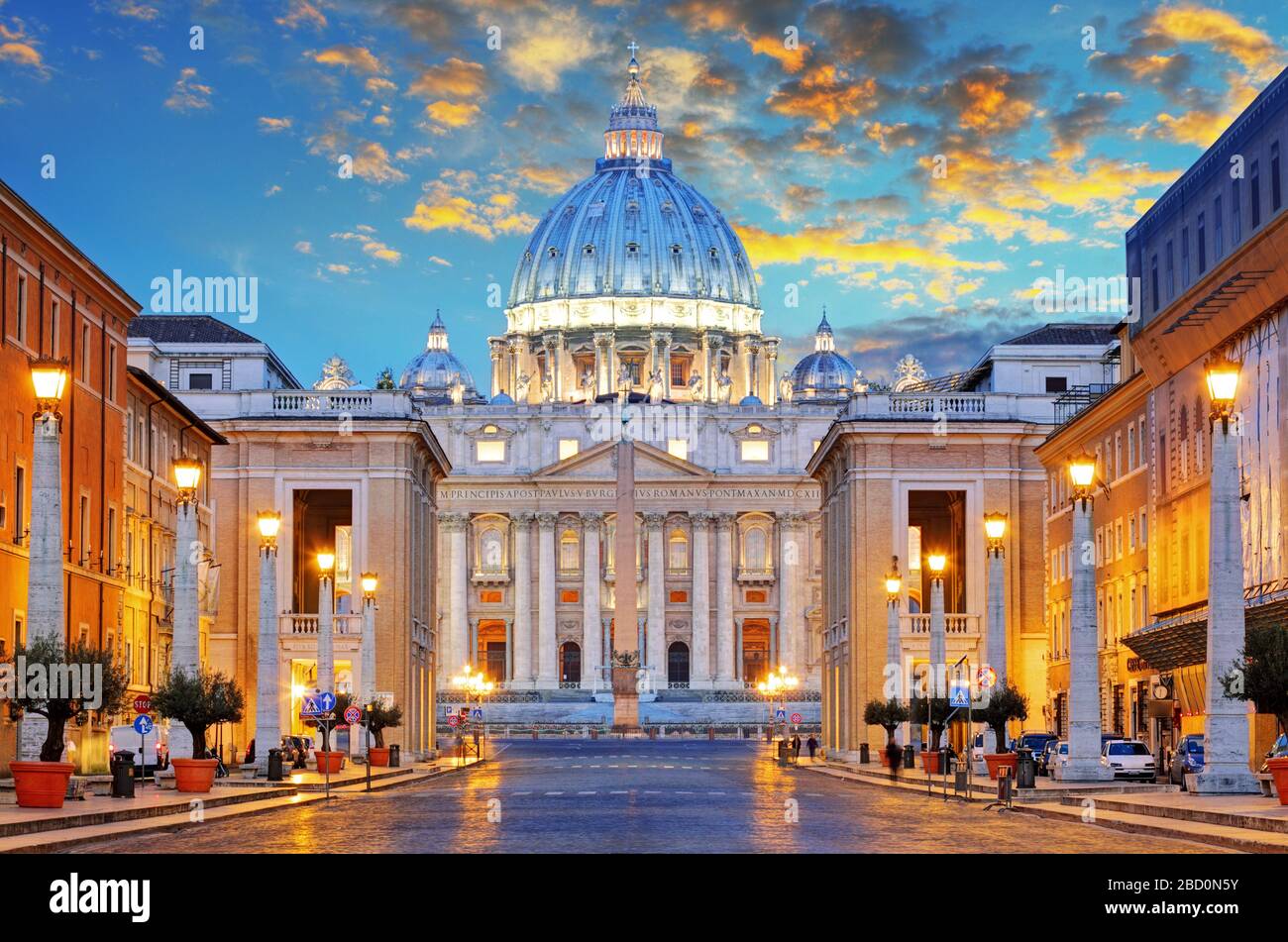 Basilica di San Pietro a Roma presso la Via della conciliazione, Roma Foto Stock