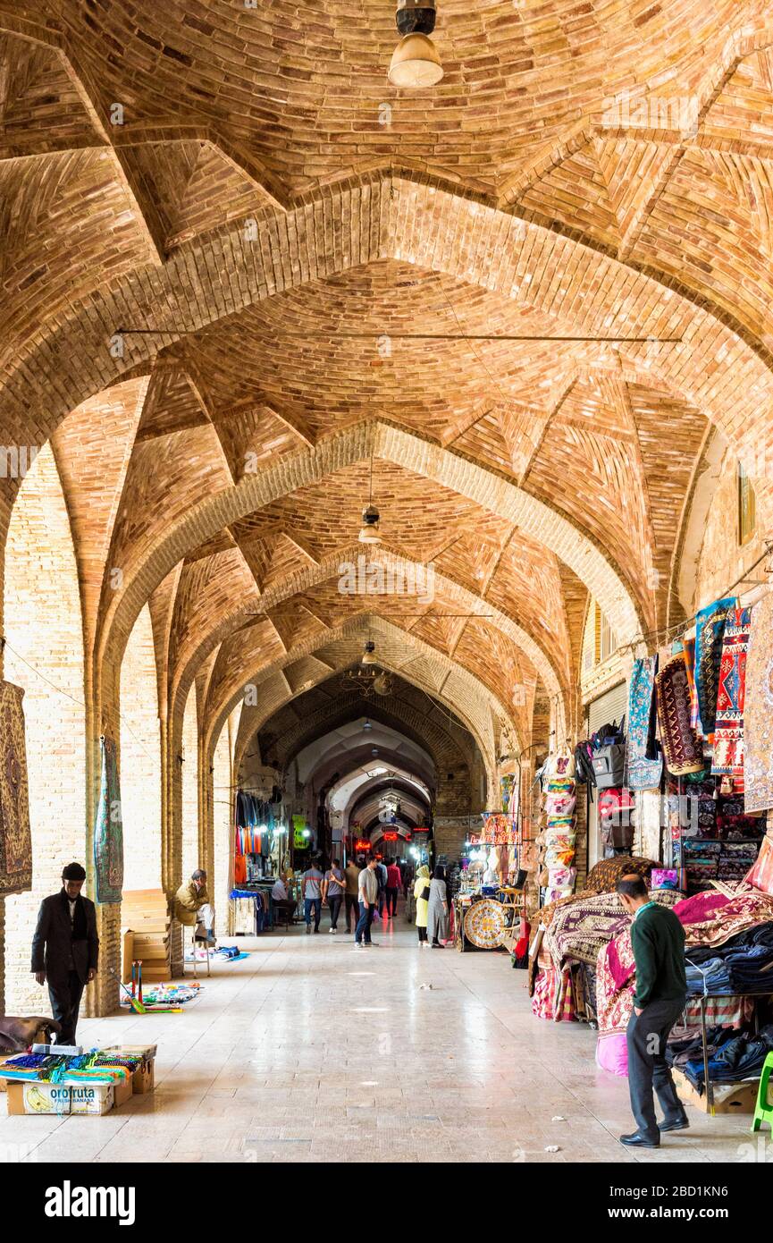 Old Vakil Bazaar, Meydan-e Gandj-e Ali Khan Square, Kerman, provincia di Kerman, Iran, Medio Oriente Foto Stock