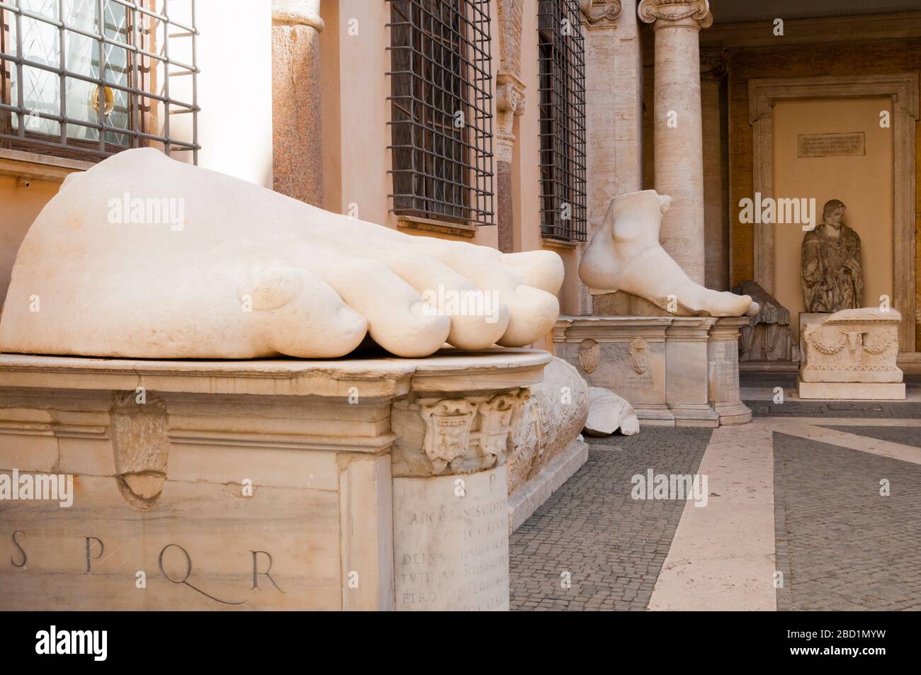 Piede di Colosso di Costantino, Musei Capitolini, Campidoglio, Patrimonio dell'Umanità dell'UNESCO, Roma, Lazio, Italia, Europa Foto Stock