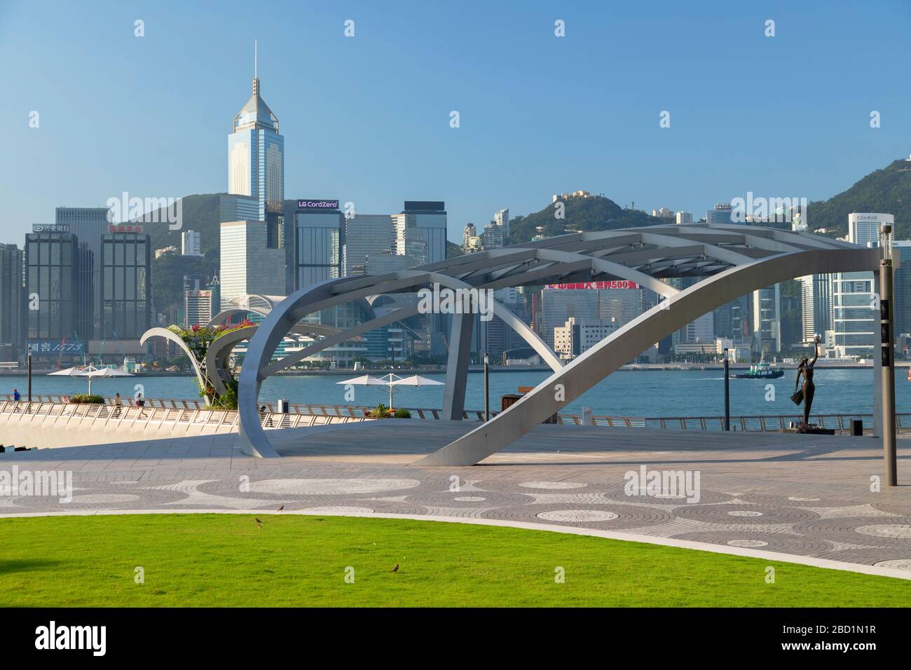 Passeggiata e skyline di Tsim Sha Tsui, Tsim Sha Tsui, Kowloon, Hong Kong, Cina, Asia Foto Stock