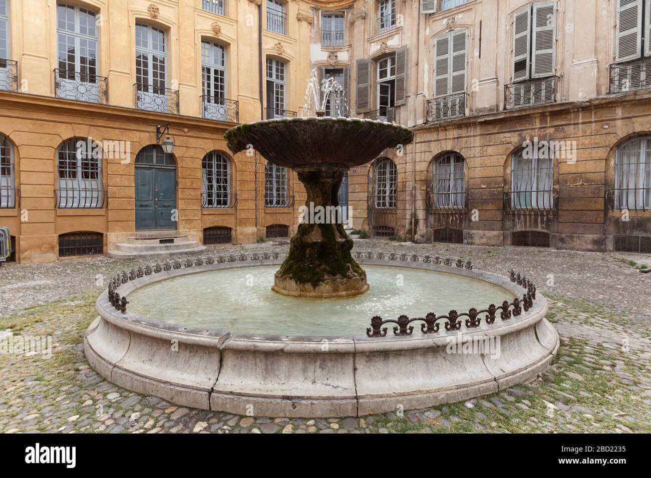 Fontana in Place d'Albertas, Aix-en-Provence Foto Stock