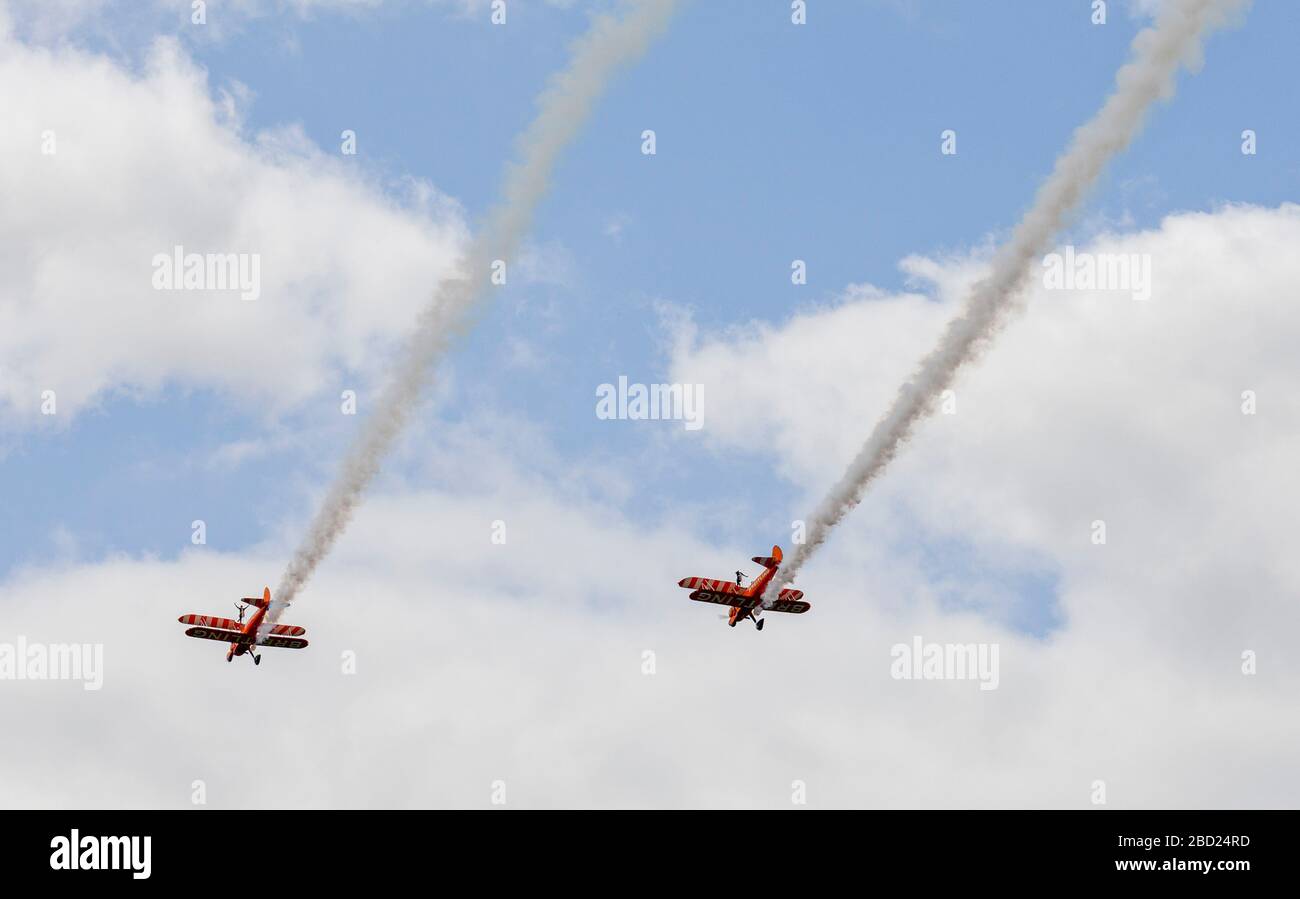 Breitling Wingwalkers Biggin Hill Airshow di Foto Stock
