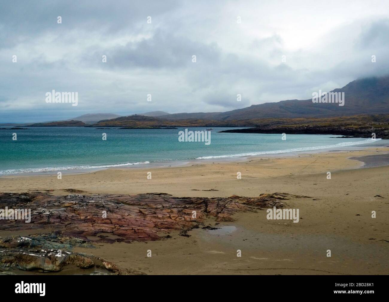 Spiaggia di Glassilaun, Connemara, Contea di Galway, costa occidentale dell'Irlanda Foto Stock
