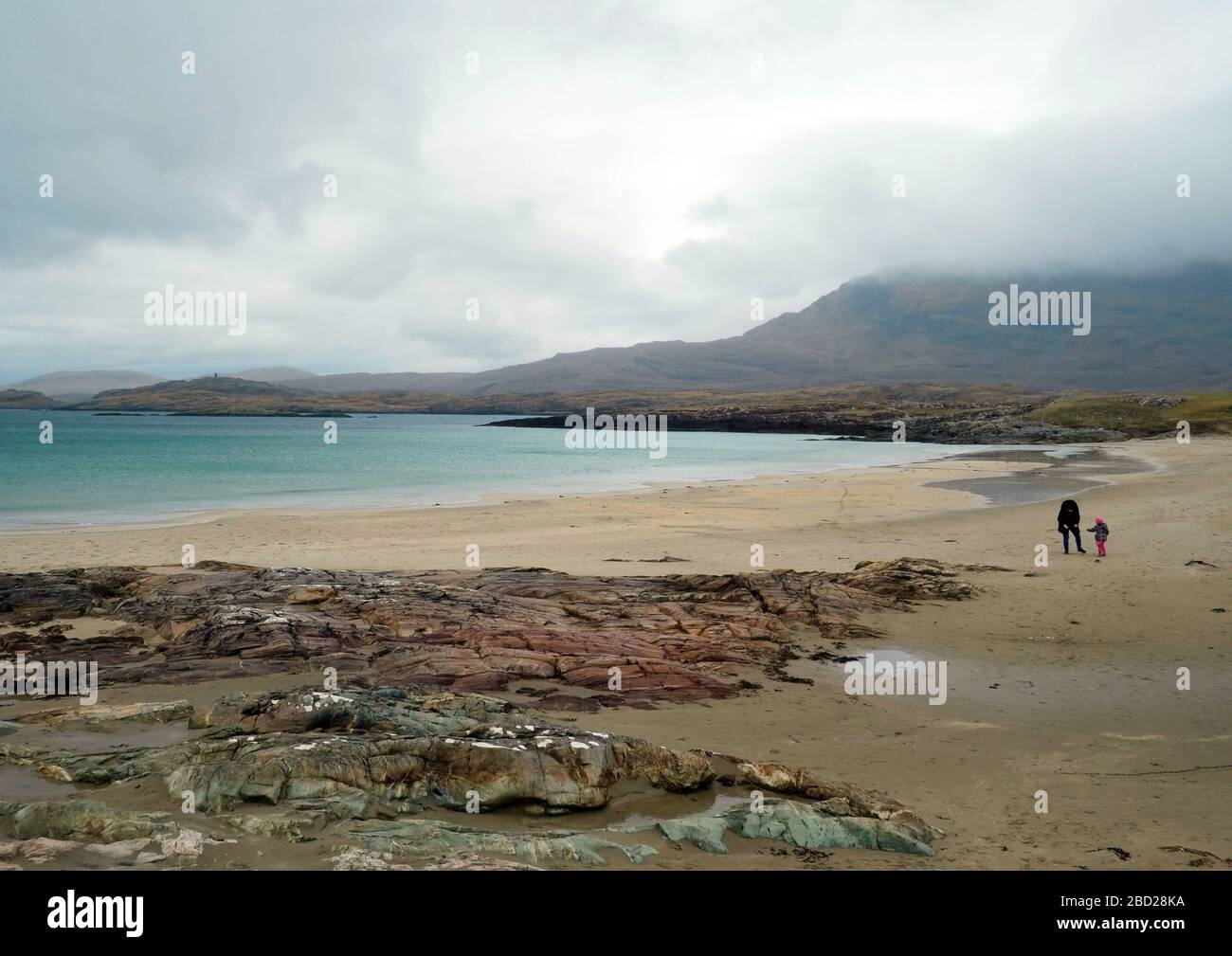 Spiaggia di Glassilaun, Connemara, Contea di Galway, costa occidentale dell'Irlanda Foto Stock