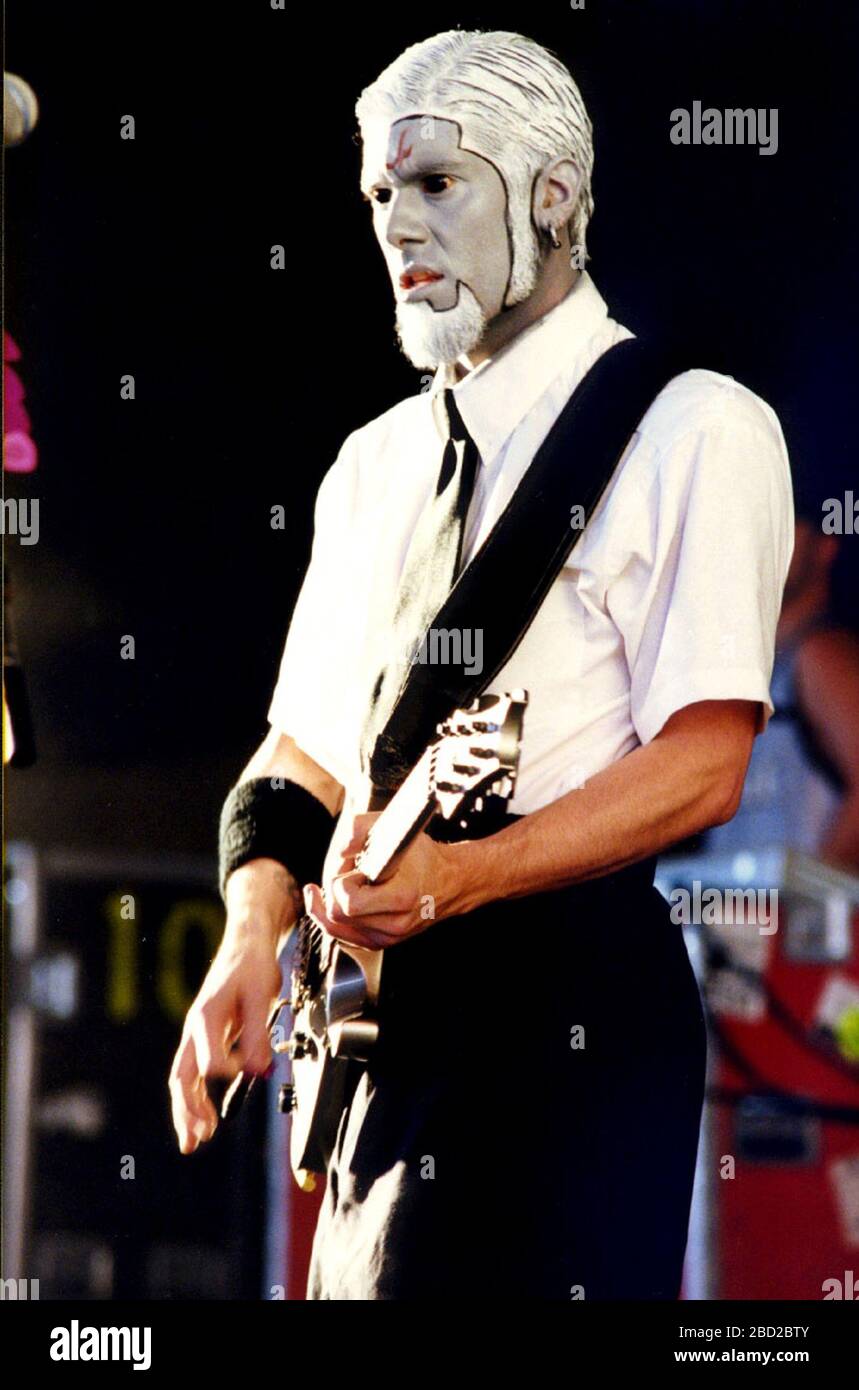 WES Borland of Limp Bizkit al Disfunctional Family picnic, 23 giugno 2000 Credit: Scott Weiner/MediaPunch Foto Stock