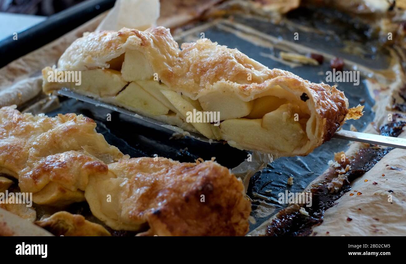 Strudel di mele a Strudel in città su St Mary's, isole di Scilly Foto Stock