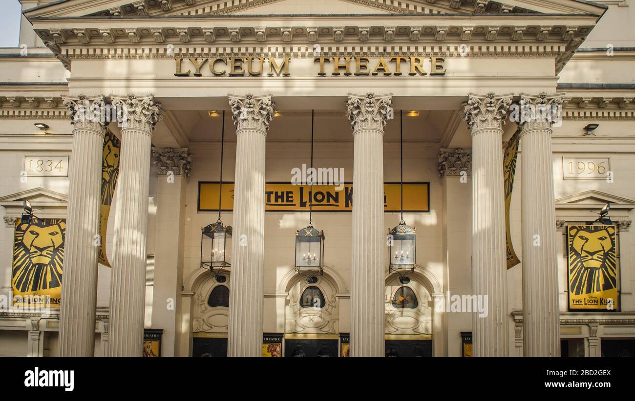 LONDON- Lyceum Theatre, sede del famoso e famoso musical Lion King nel quartiere West End di Londra Foto Stock