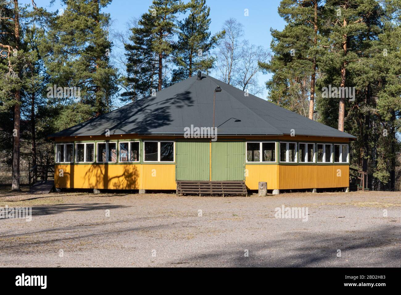 Männistön lava - un tradizionale padiglione di danza finlandese nel quartiere Kellokoski di Tuusula, Finlandia Foto Stock