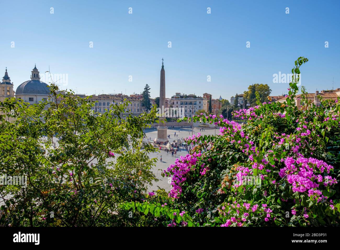 Veduta dell'Obelisco del Popolo, dell'Obelisco Flaminio, di Piazza del Popolo, di Piazza del Popolo, di Piazza del Popolo, Italia. Foto Stock