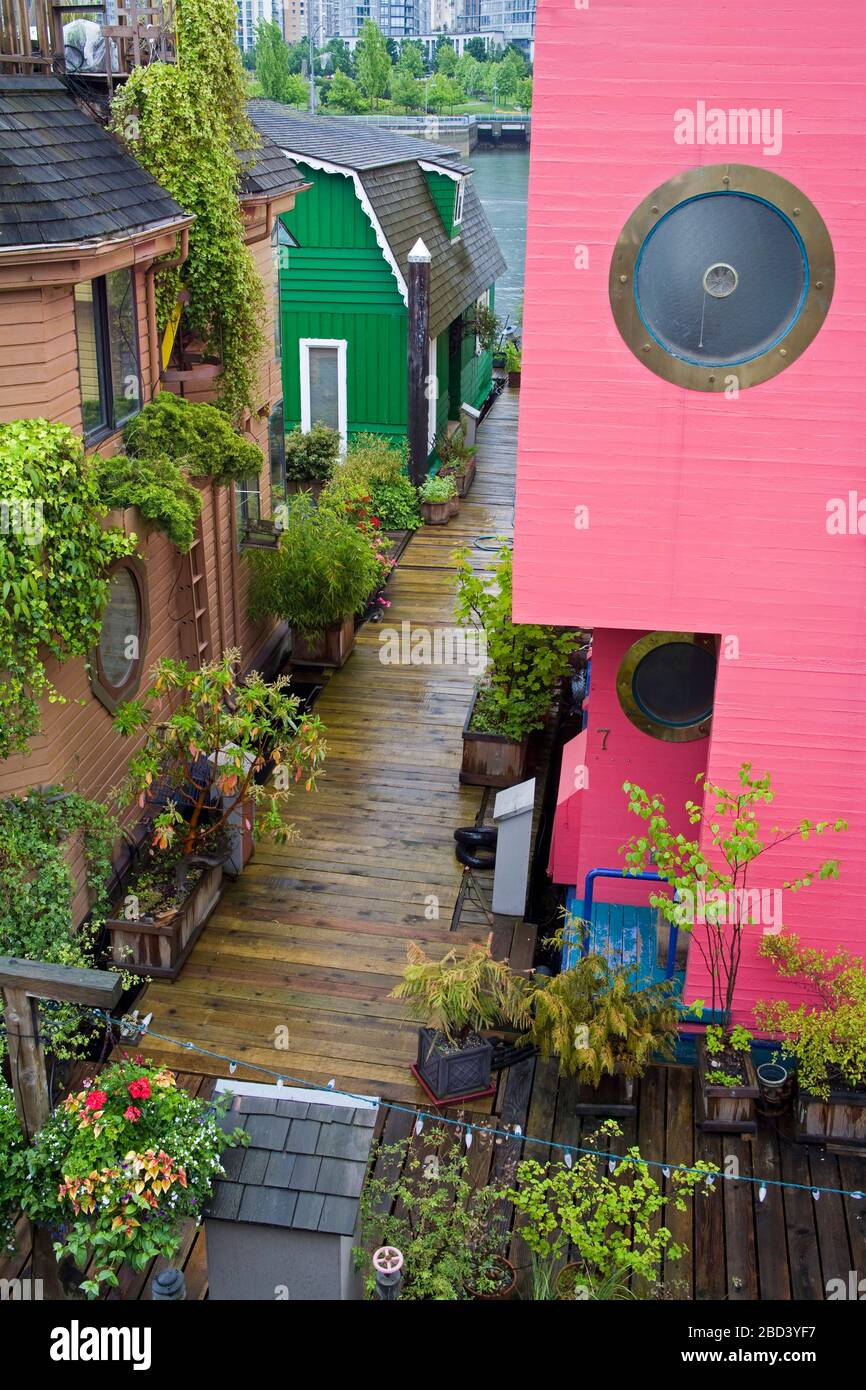 Case galleggianti su Granville Island, Vancouver, British Columbia, Canada, Nord America Foto Stock
