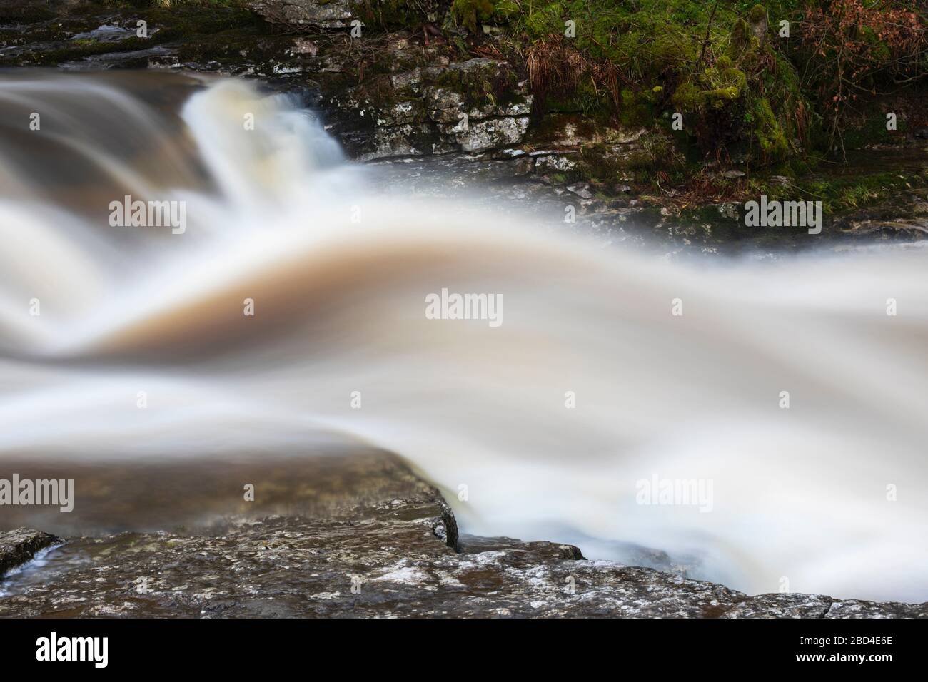 Cascata Stainforth Force nel Parco Nazionale Yorkshire Dales. Foto Stock