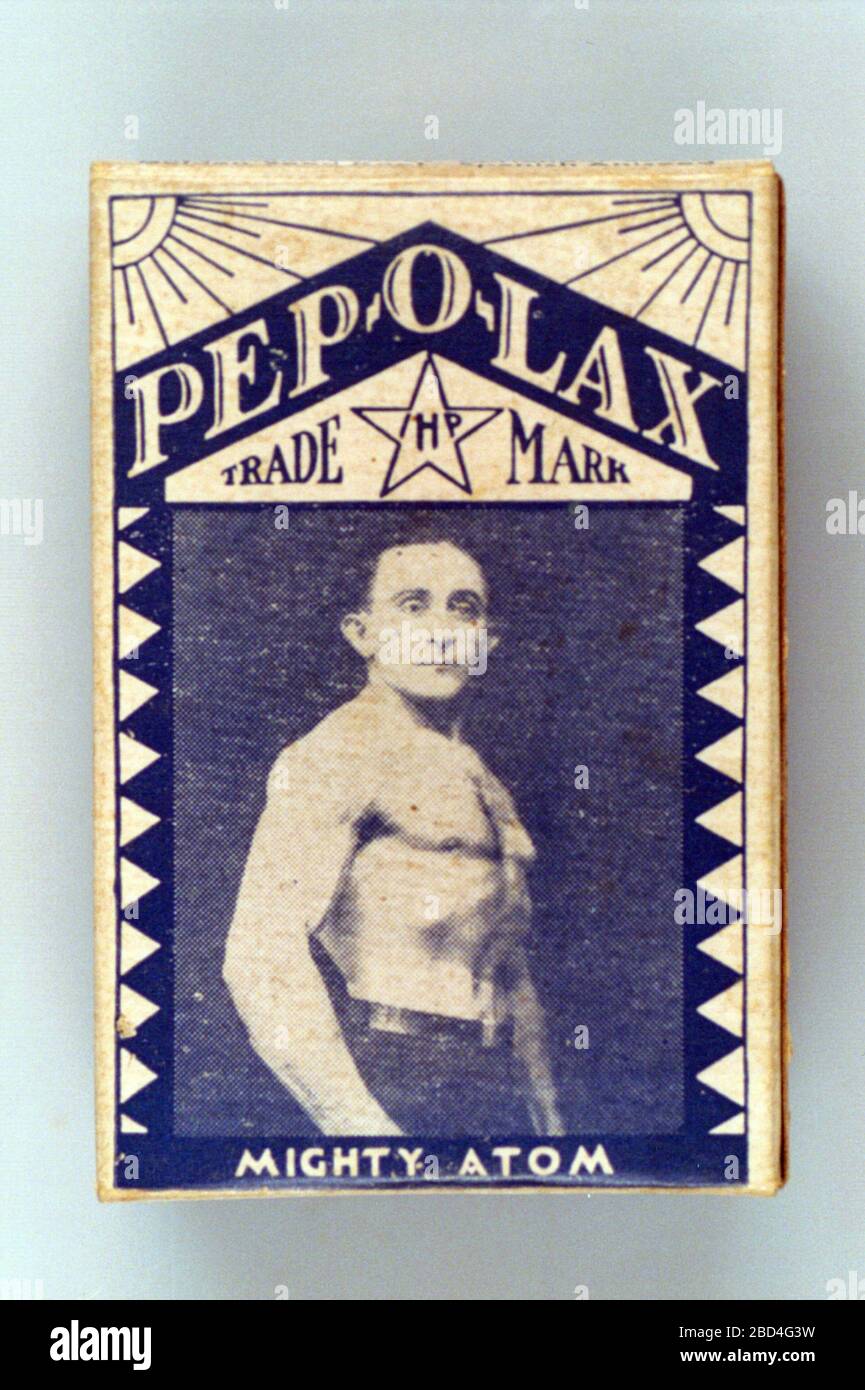 PEP-o-lax, un "regolatore" erboristico da utilizzare per la "costipazione temporanea" e per promuovere il vigore. Il PEP-o-lax è tra i manufatti della storia della FDA perché riflette una delle molte tattiche di marketing ingegnose (e disparate) utilizzate per vendere vari prodotti lifestyle nel corso del XX secolo Foto Stock